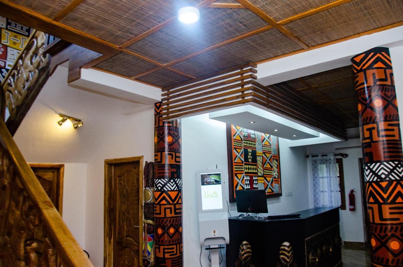 Ike'S Cultural Village Kumasi Luaran gambar