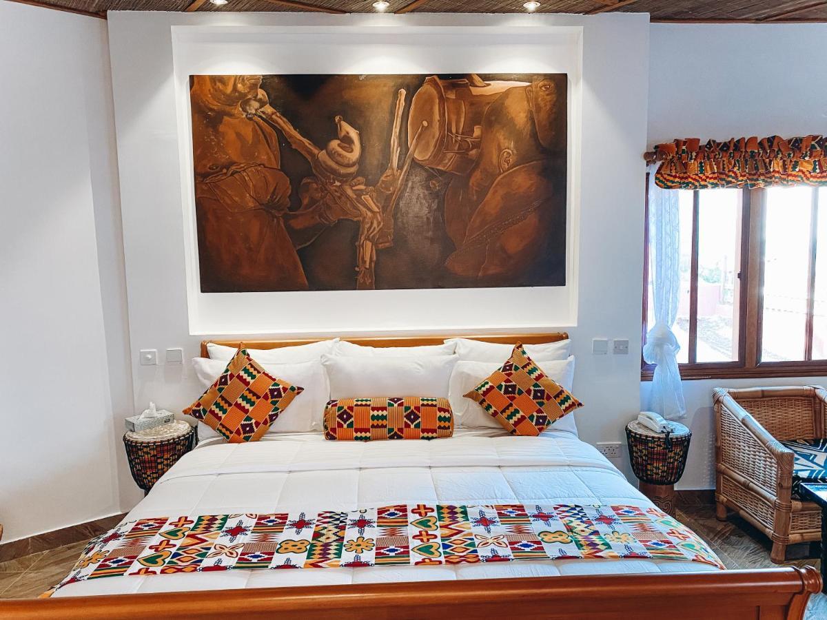 Ike'S Cultural Village Kumasi Luaran gambar